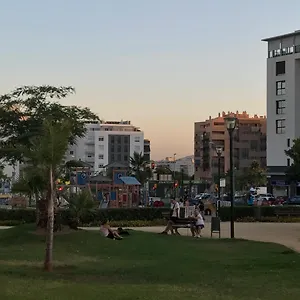 Apartamento Teatinos Con Piscina Espectacular, Aire Acondicionado En Salón-comedor Y Ventiladores En , Málaga España